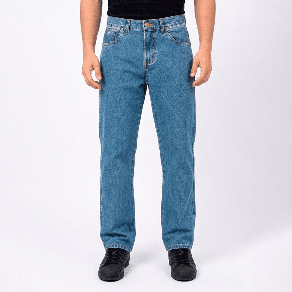 Calça Jeans Masculina Regular Country Azul Claro em Denim Premium com Elastano | Modelagem Western — Lone